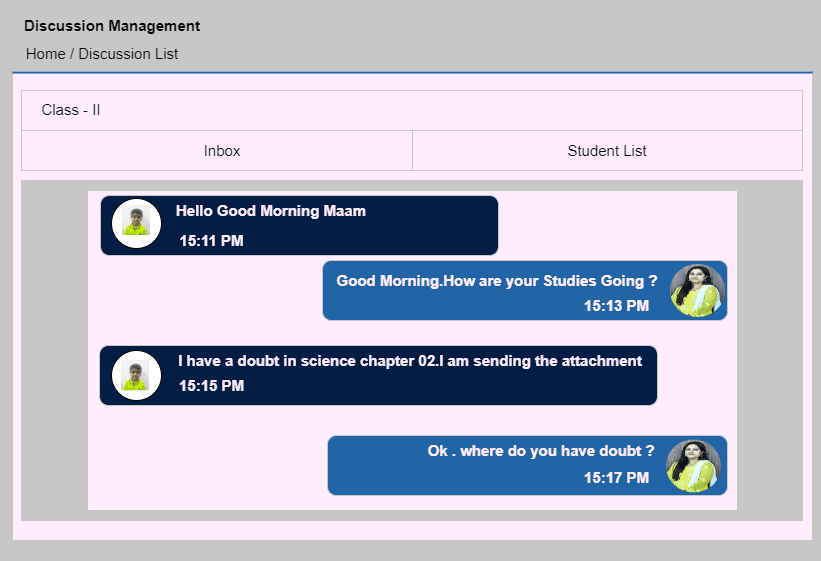 Student–teacher chat screen in Discussion Management